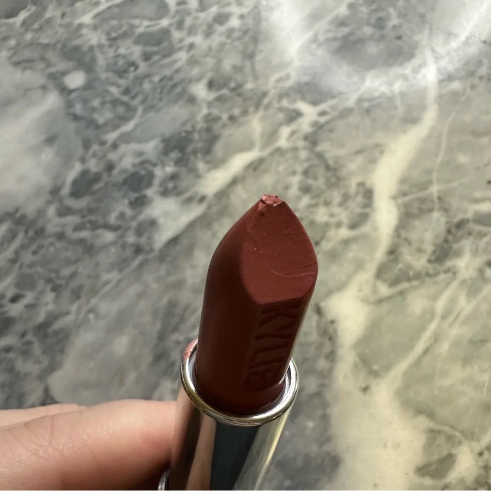 Kylie Cosmetics Matte‎ Lipstick Miami